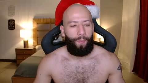 Justin online show from December 4, 10:04 am