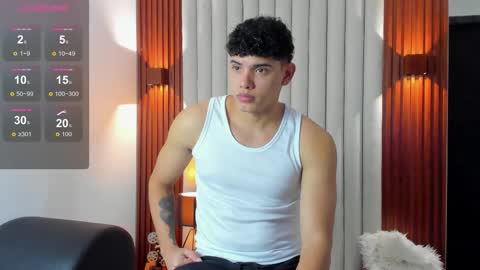 Justin online show from December 4, 7:57 pm