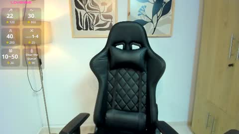 justin_payn14 online show from July 21, 1:13 pm