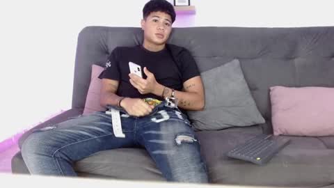 Jestin   online show from March 5, 12:44 pm