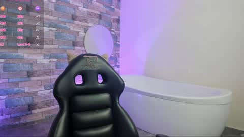  justin  online show from April 1, 11:44 am