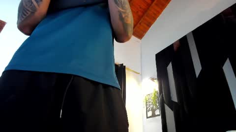 Justin White online show from June 14, 1:05 am