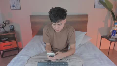 Justin online show from September 13, 12:40 pm