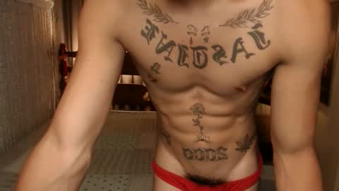 justine_hunk online show from December 3, 8:04 am