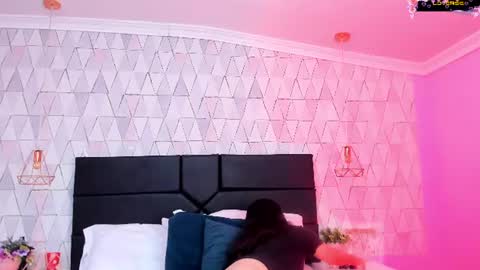 Justine online show from June 12, 4:55 am