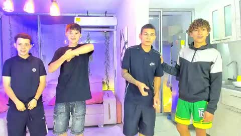 justingtime21 online show from February 13, 5:55 am