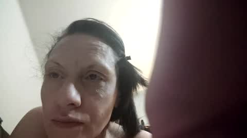 justjenn193315 online show from July 5, 5:25 am
