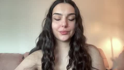 Jess online show from March 4, 1:02 am