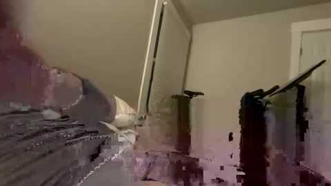 justlookin4fun12 online show from December 1, 7:50 am