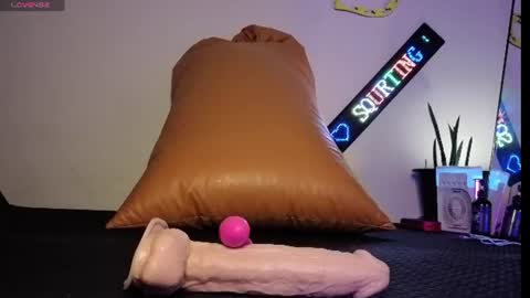 candyanddady online show from July 9, 4:27 am