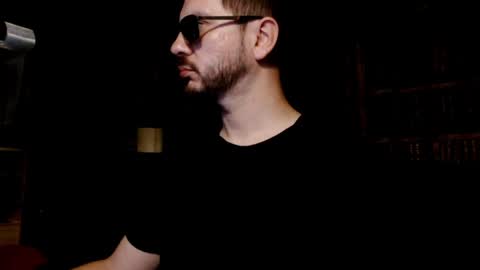 Master Dean online show from April 11, 9:19 pm