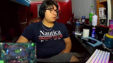 justsky117 online show from December 28, 6:17 am