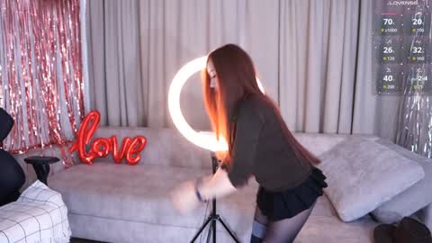 Amely online show from September 16, 4:04 am