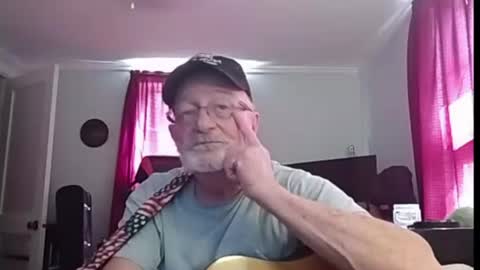 kabriggs137 online show from July 28, 9:03 pm