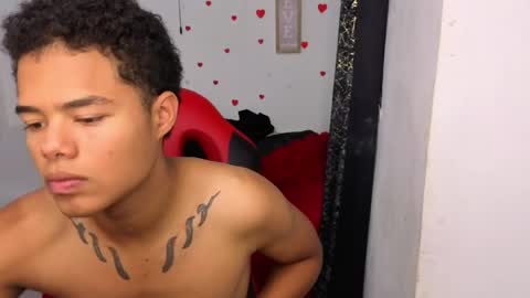 kael_fox online show from April 9, 7:08 pm