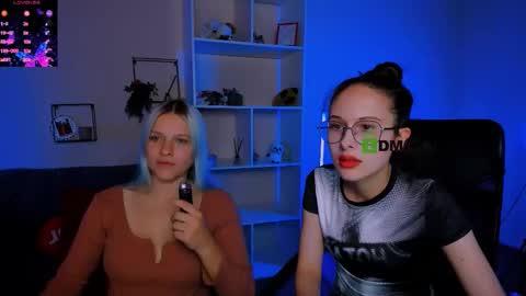 Snapshot of kaela_spell_ chatting on October 13, 8:33 pm kaela_spell_ online show from October 13, 8:33 pm