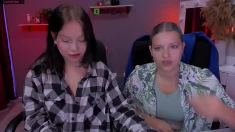 Snapshot of kaela_spell_ chatting on September 21, 8:29 am kaela_spell_ online show from September 21, 8:29 am