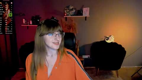 Snapshot of kaela_spell_ chatting on October 21, 7:50 pm kaela_spell_ online show from October 21, 7:50 pm