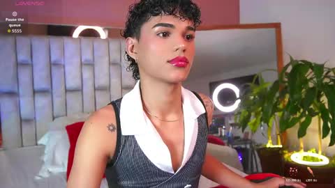 kai_onfire online show from June 8, 5:41 am