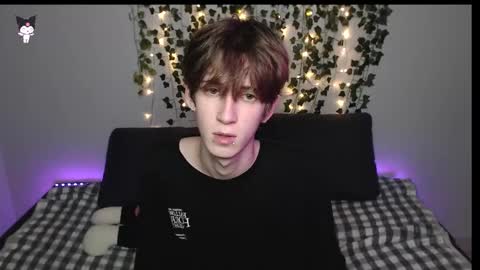 slutkai online show from November 24, 8:29 pm