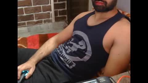 Vicky online show from February 5, 6:15 pm