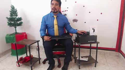 Kaleth online show from November 14, 9:22 am