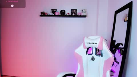 Kali Ka Please help me with your thumbs up its important   dont forget my birthday on October 26 online show from February 9, 9:17 pm