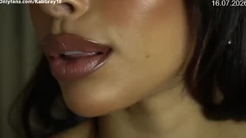 kaligray10 online show from July 16, 9:07 pm