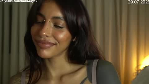kaligray10 online show from July 31, 8:21 pm