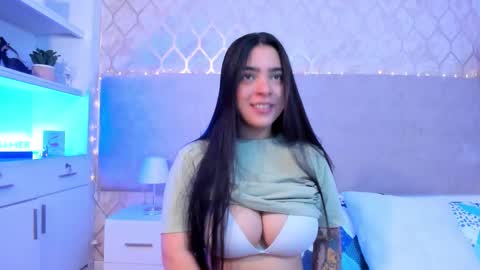 Kamila Betancourt online show from February 11, 2:21 pm