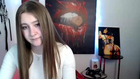 kamilla_love_ online show from March 13, 3:48 pm