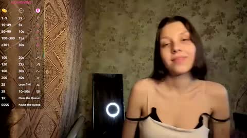 Mari  Simmons online show from February 6, 1:20 am