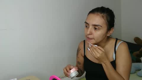 kammy   y   camila online show from November 13, 6:21 pm