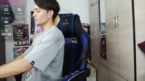 andres online show from February 11, 3:05 pm