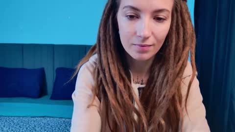 Snapshot of karatart chatting on October 13, 8:49 am Kara online show from October 13, 8:49 am