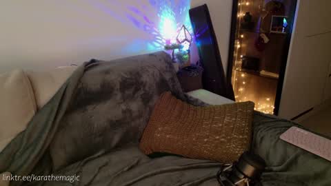 I am here around 5am GMT karathemagic online show from January 31, 6:57 am