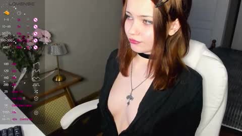 Karen online show from October 18, 11:03 am