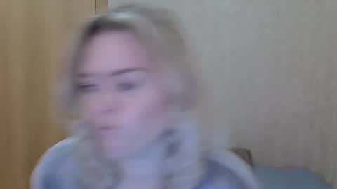 karennelsonx online show from March 4, 10:34 am