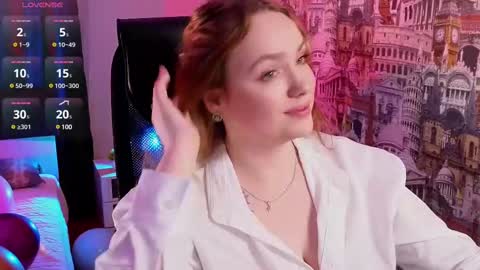 Snapshot of kari_lunna chatting on March 5, 3:51 am Karoline online show from March 5, 3:51 am