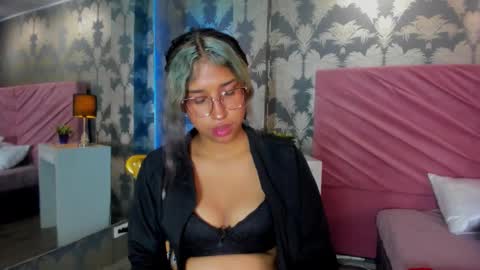 Karina online show from November 28, 9:11 pm