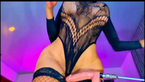 karina4squirt online show from June 13, 2:44 am
