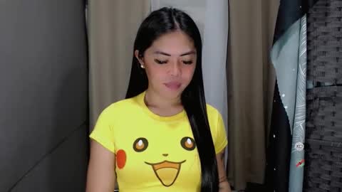 I AM BELLE online show from March 29, 1:46 pm