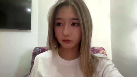 karissagius online show from July 11, 9:23 am