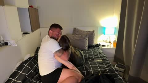 karl_and_klara online show from June 8, 7:37 pm