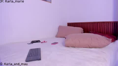 Karla  Mau online show from November 8, 2:25 am