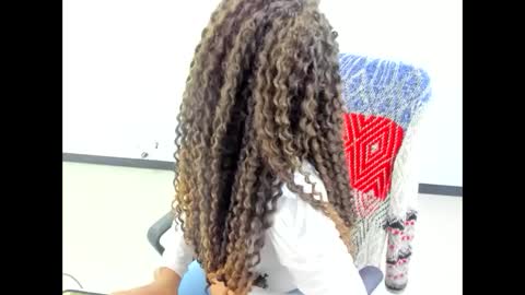 karla_cg online show from February 26, 8:15 pm