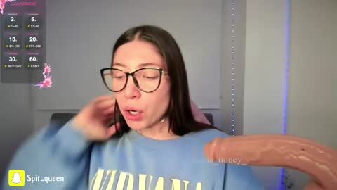 Snapshot of karla_honey_ chatting on October 23, 10:54 pm Karla online show from October 23, 10:54 pm
