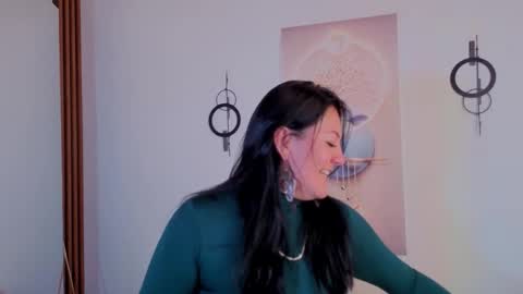 karla online show from October 27, 3:01 pm