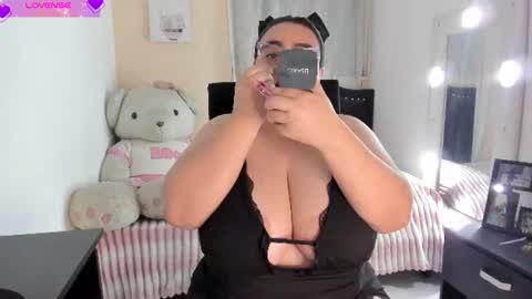 Karla Lane  online show from June 12, 1:15 am