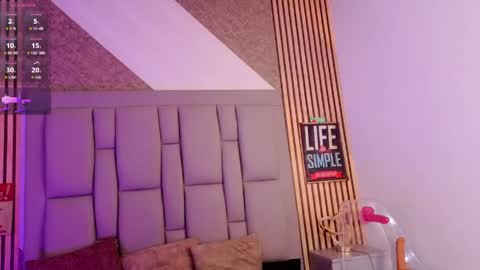 karla online show from April 27, 12:03 pm